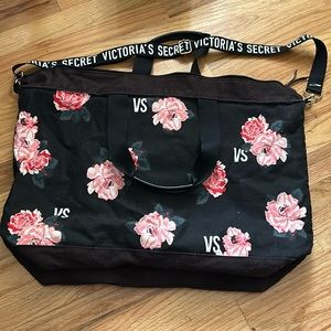 Victoria’s Secret weekender tote bag